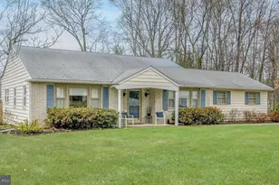 6 Sparrow Ct, Ewing Township, NJ 08638 - Photo 1