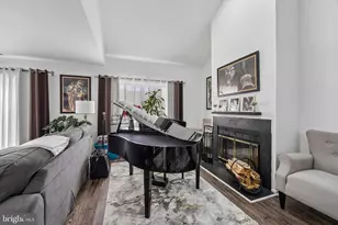 6 Rebecca Ct, Trenton, NJ 08628 - Photo 9