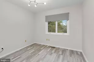 24 Indian Run Rd, Princeton Junction, NJ 08550 - Photo 39