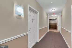 1044 Halifax Pl, Hamilton Township, NJ 08619 - Photo 3