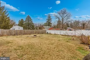 215 Birch St, Hamilton Township, NJ 08610 - Photo 13