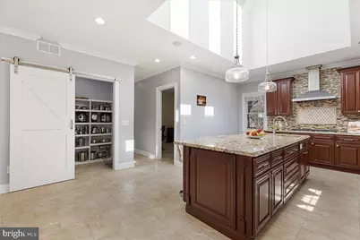535 Village Road West, Princeton Junction, NJ 08550 - Photo 9
