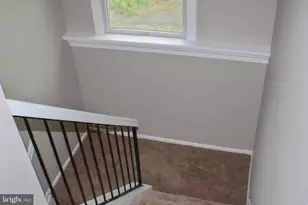 8 Essex Ln, Ewing Township, NJ 08628 - Photo 9