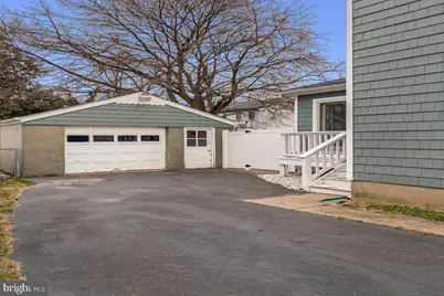 210 Kuser Road, Hamilton Township, NJ 08619 - Photo 3