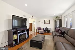 12 Holly Ln, Lawrence Township, NJ 08648 - Photo 3