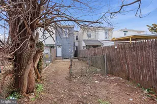 25 Lily St, Trenton, NJ 08610 - Photo 23