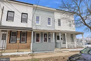25 Lily St, Trenton, NJ 08610 - Photo 3