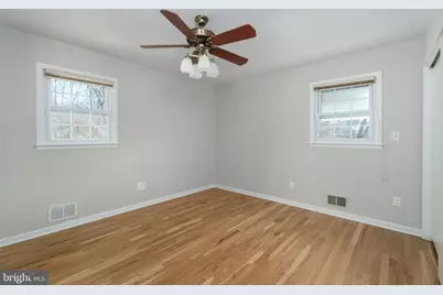 174 Hickory Corner Road, Hightstown, NJ 08520 - Photo 17