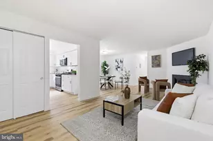 2412 Old Stone Mill Dr, East Windsor Township, NJ 08512 - Photo 3