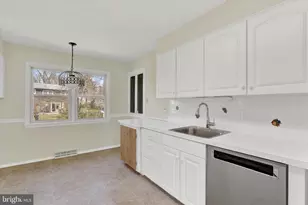 18 Lawnside Dr, Lawrence Township, NJ 08648 - Photo 13