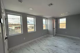 539 Perry St, Trenton, NJ 08618 - Photo 3