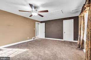 2911 Mercer Quaker Bridge, Hamilton Township, NJ 08619 - Photo 25