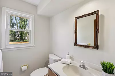 8 Woodbury Lane, Lawrenceville, NJ 08648 - Photo 17