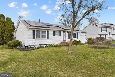 12 Hamilton Lakes, Hamilton Township, NJ 08619 - Photo 3