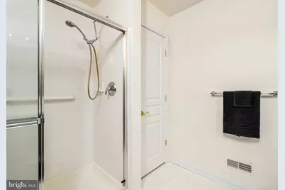 64 Traditions Way, Lawrenceville, NJ 08648 - Photo 23