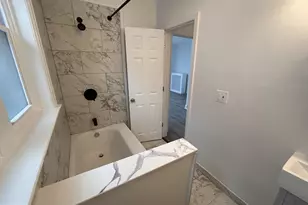 1067 S Clinton Ave, Trenton, NJ 08611 - Photo 13