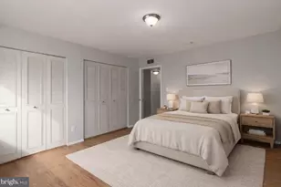 423 Meadow Woods Ln, Lawrence Township, NJ 08648 - Photo 7