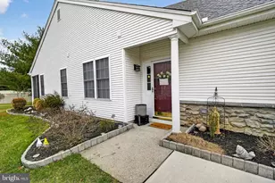 137 Burholme Dr, Hamilton Township, NJ 08691 - Photo 3