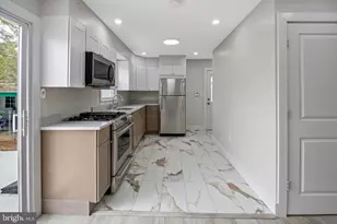 2 McCarthy, Ewing Township, NJ 08618 - Photo 5