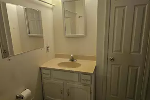 B 2 Carver Pl, Lawrenceville, NJ 08648 - Photo 13