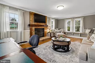 2 Wickham Ln, East Windsor Township, NJ 08520 - Photo 5