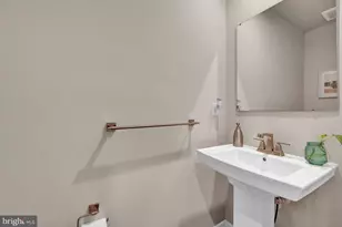 14 Pratt Ln, Lawrence Township, NJ 08648 - Photo 23