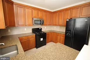 611 Masterson Ct, Ewing Township, NJ 08618 - Photo 7