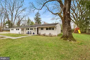 207 Mansgrove Rd, Princeton, NJ 08540 - Photo 1