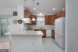 1109 Colts Cir, Lawrence Township, NJ 08648 - Photo 11