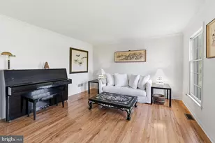 1 Chatsworth Ct, Lawrenceville, NJ 08648 - Photo 9