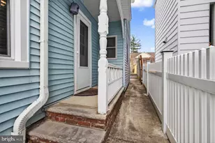 123 Monmouth St, Hightstown, NJ 08520 - Photo 27
