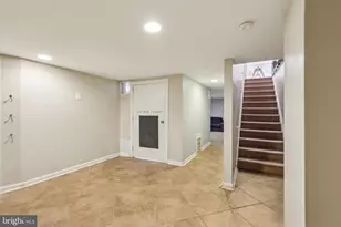 228 S Main St, Pennington, NJ 08534 - Photo 27