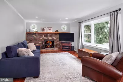 6 Greenfield Drive N, Princeton Junction, NJ 08550 - Photo 11