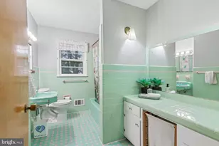 31 Gainsboro, Lawrenceville, NJ 08648 - Photo 17