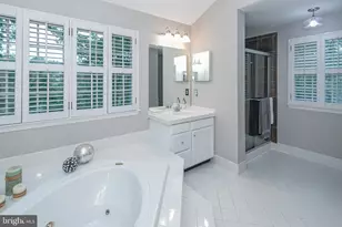173 Christopher Dr, Princeton, NJ 08540 - Photo 33