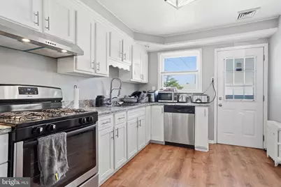 360 Hollowbrook, Ewing Township, NJ 08638 - Photo 7