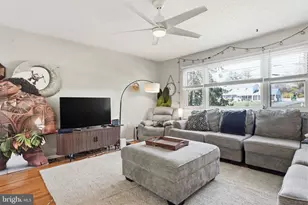 27 Bayberry Rd, Ewing Township, NJ 08618 - Photo 9