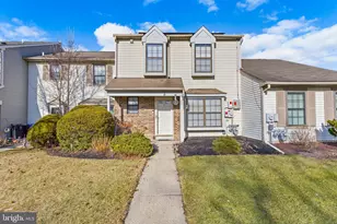 39 Banbury Ct, Robbinsville, NJ 08691 - Photo 1