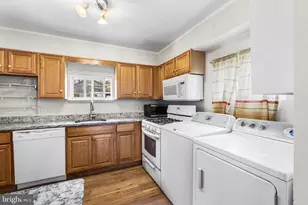 955 Terrace, Ewing Township, NJ 08618 - Photo 9