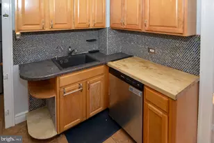 623 Lafayette Ave, Hamilton Township, NJ 08610 - Photo 13