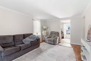961 S Olden Ave, Hamilton Township, NJ 08610 - Photo 5