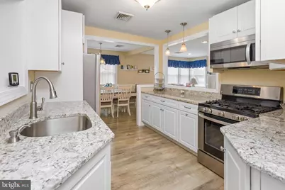 111 Pope Avenue, Hamilton Township, NJ 08619 - Photo 7