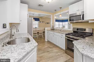 111 Pope Ave, Hamilton Township, NJ 08619 - Photo 7