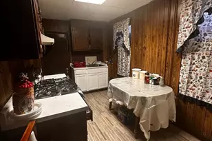 450 Whittaker Ave, Trenton, NJ 08611 - Photo 9