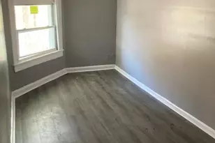 915 Edgewood Ave, Trenton, NJ 08618 - Photo 11