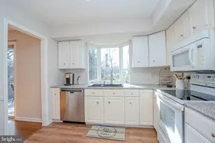 29 Hawthorne Ln, Hightstown, NJ 08520 - Photo 23
