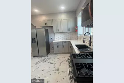 539 Perry Street, Trenton, NJ 08618 - Photo 11