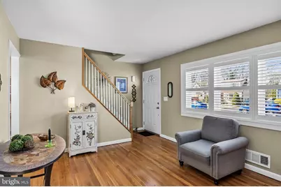 39 Longwood Drive, Hamilton Township, NJ 08620 - Photo 7