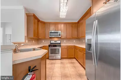 235 Masterson Court, Ewing Township, NJ 08618 - Photo 9