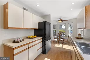 12 Stonerise Dr, Lawrence, NJ 08648 - Photo 7